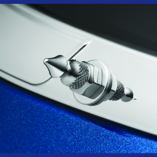 Kuryakyn Windshield Spikes FLTRX / FLTRXS Chrome