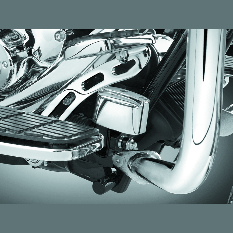 Kuryakyn Rear Master Cylinder Cover Touring, Softail Models Chrome